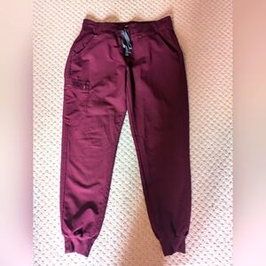 Figs Burgundy joggers (M)